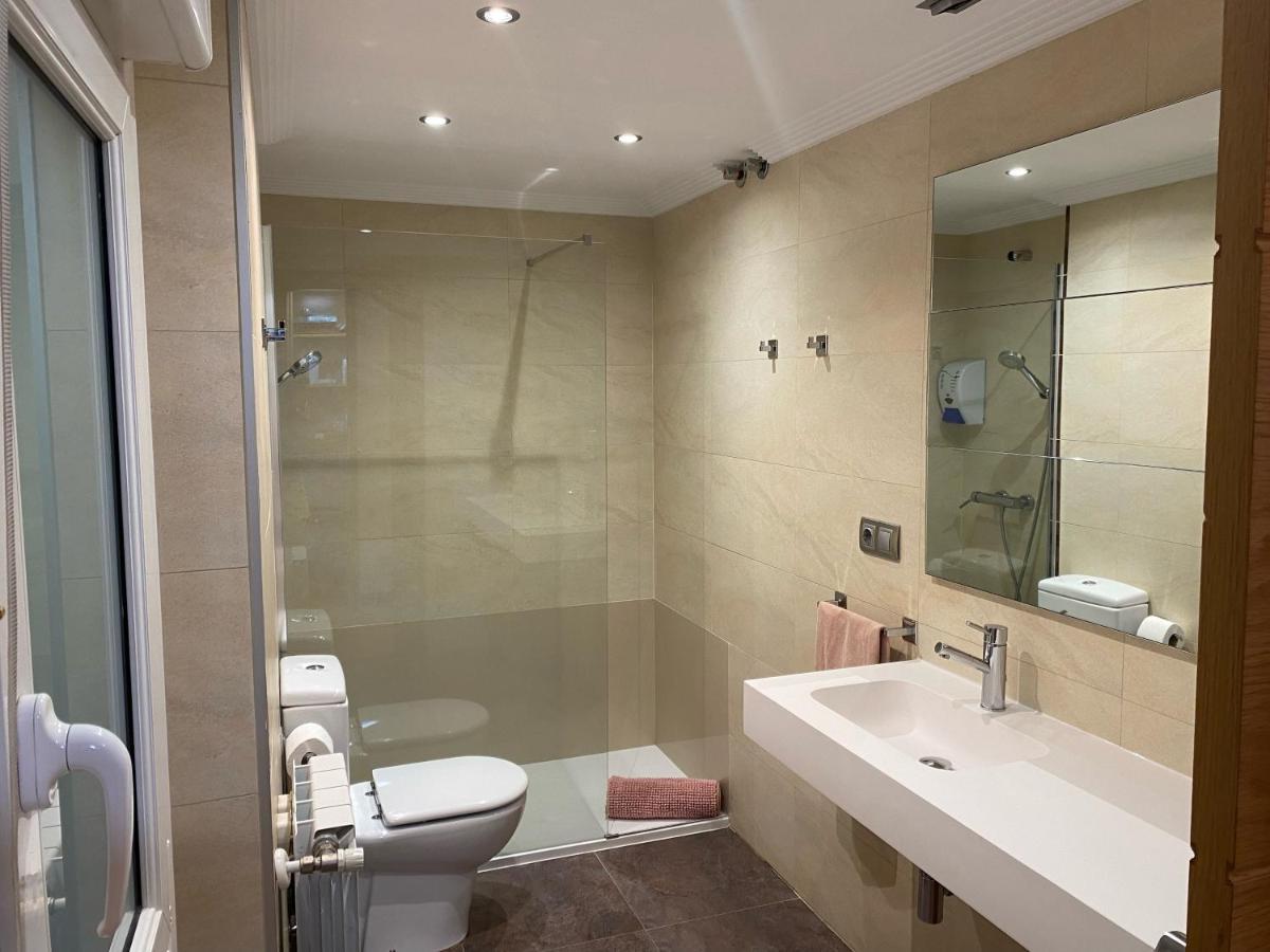 Gros Beach Apartment ซานเซบาสเตียน ภายนอก รูปภาพ