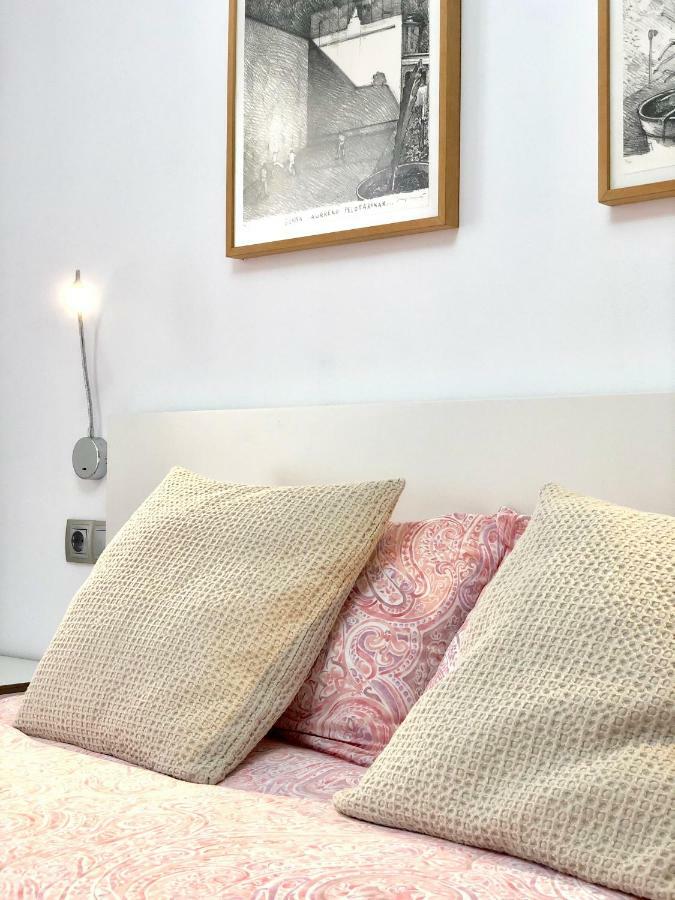 Gros Beach Apartment ซานเซบาสเตียน ภายนอก รูปภาพ